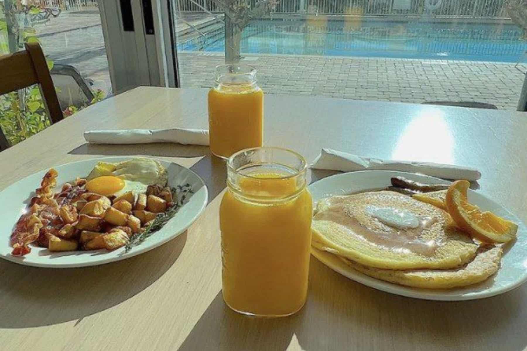 dunes-village-resort-food