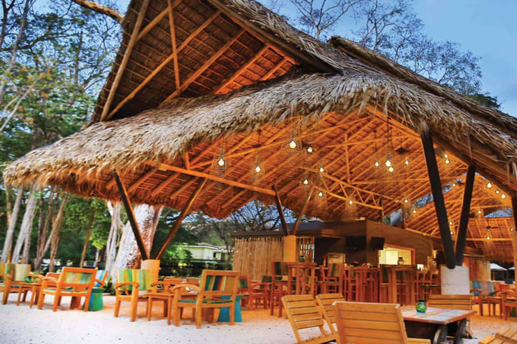 El Mangroove Autograph Collection Restaurant Front