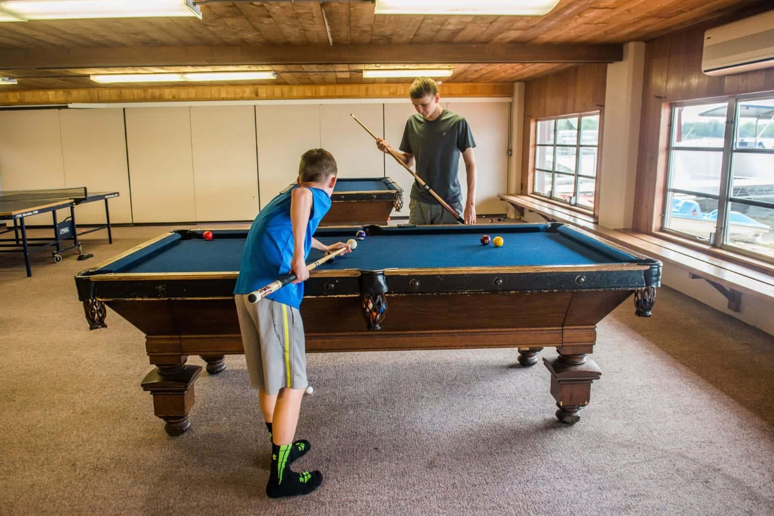 fair-hills-resort-detroit-lakes-minnesota-billiards