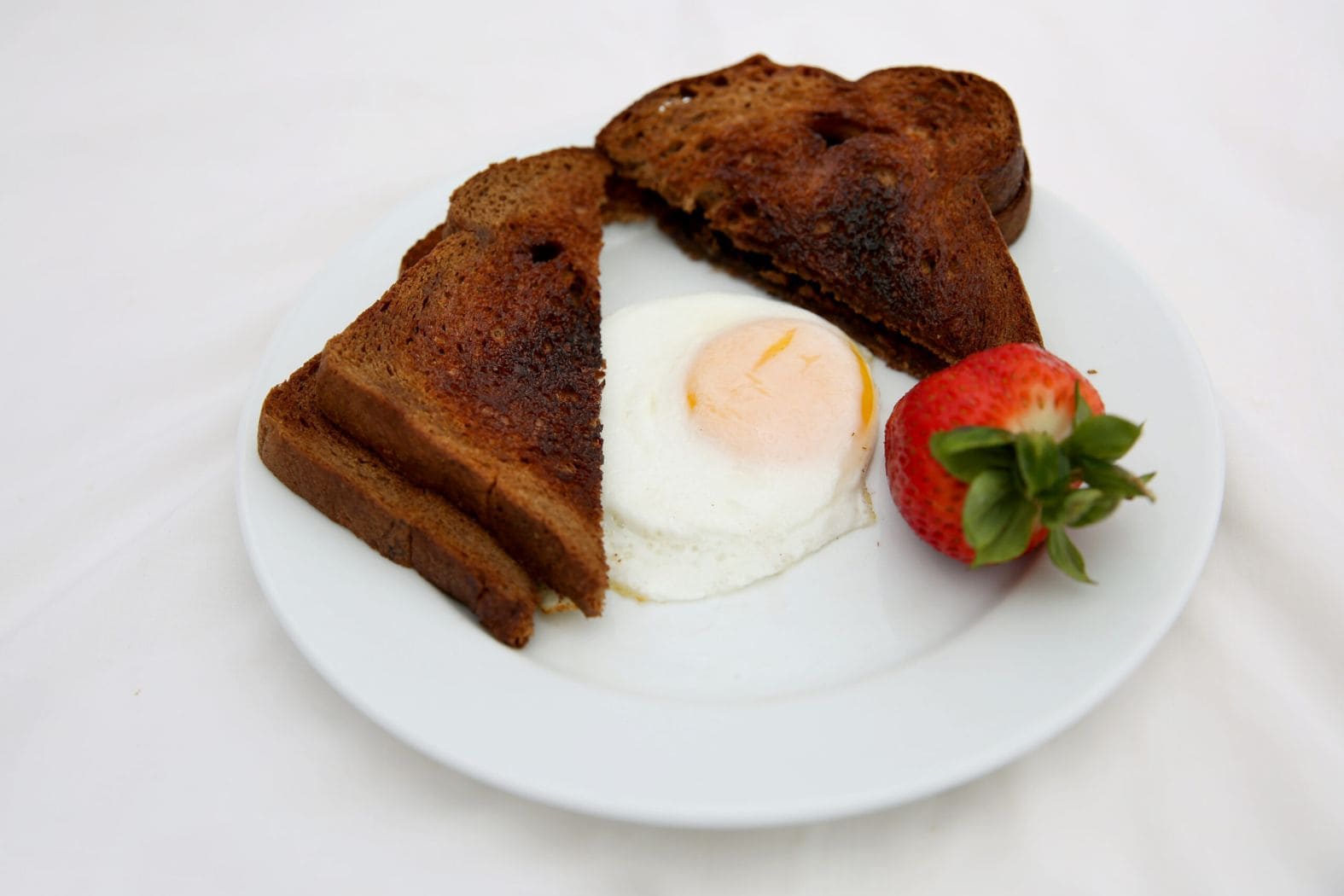 fair-hills-resort-detroit-lakes-minnesota-bread