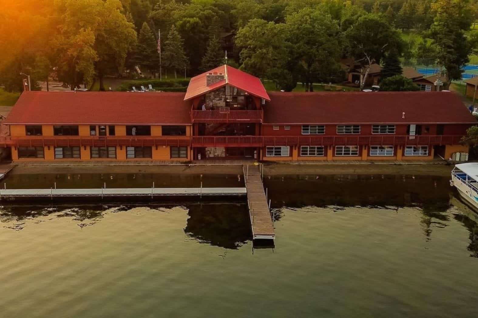 fair-hills-resort-detroit-lakes-minnesota-front