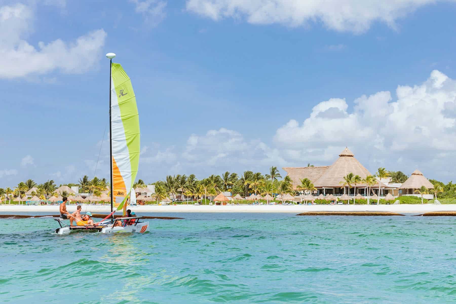 fairmont-mayakoba-ocean-activity