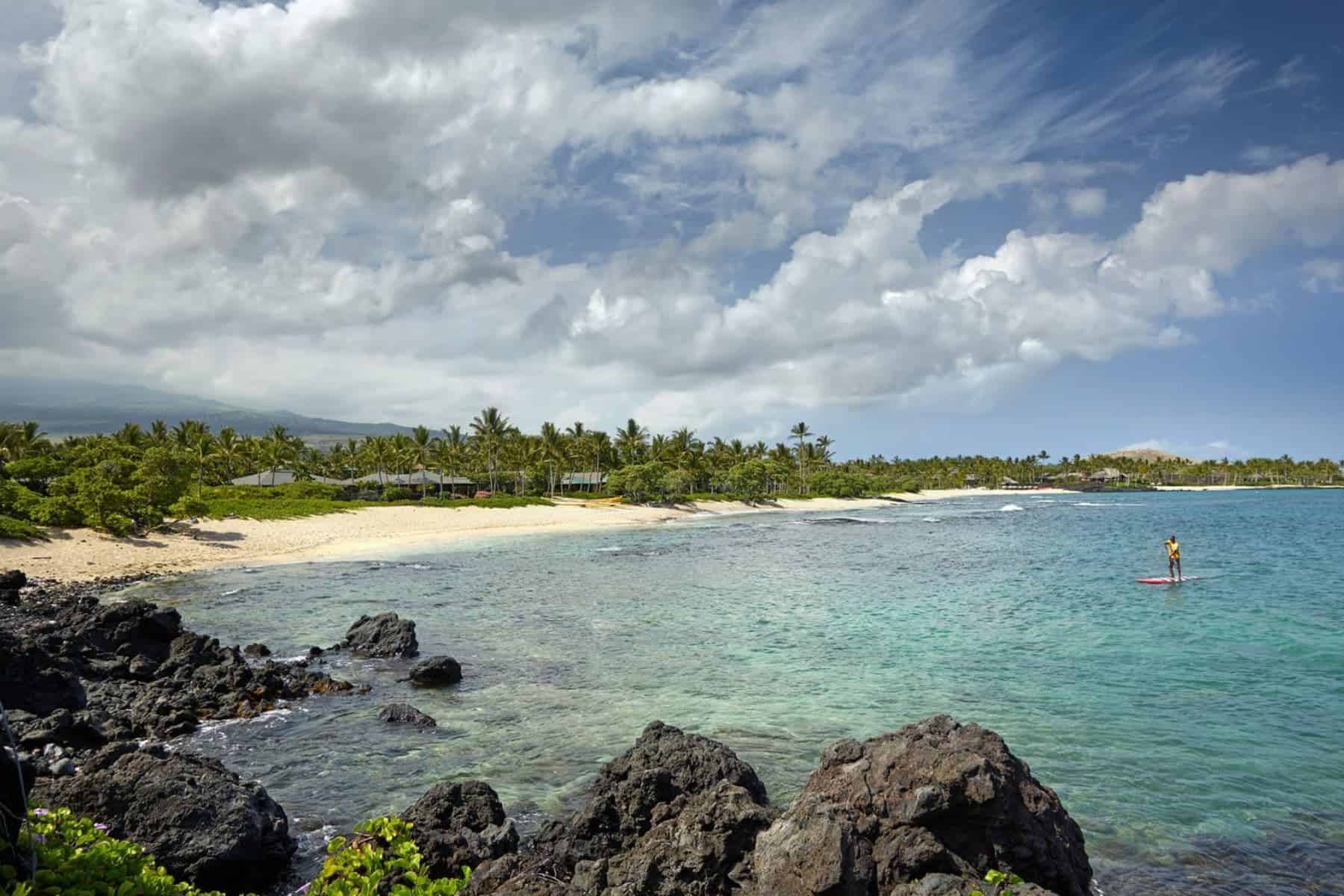 four-seasons-resort-hualalai-beach-side