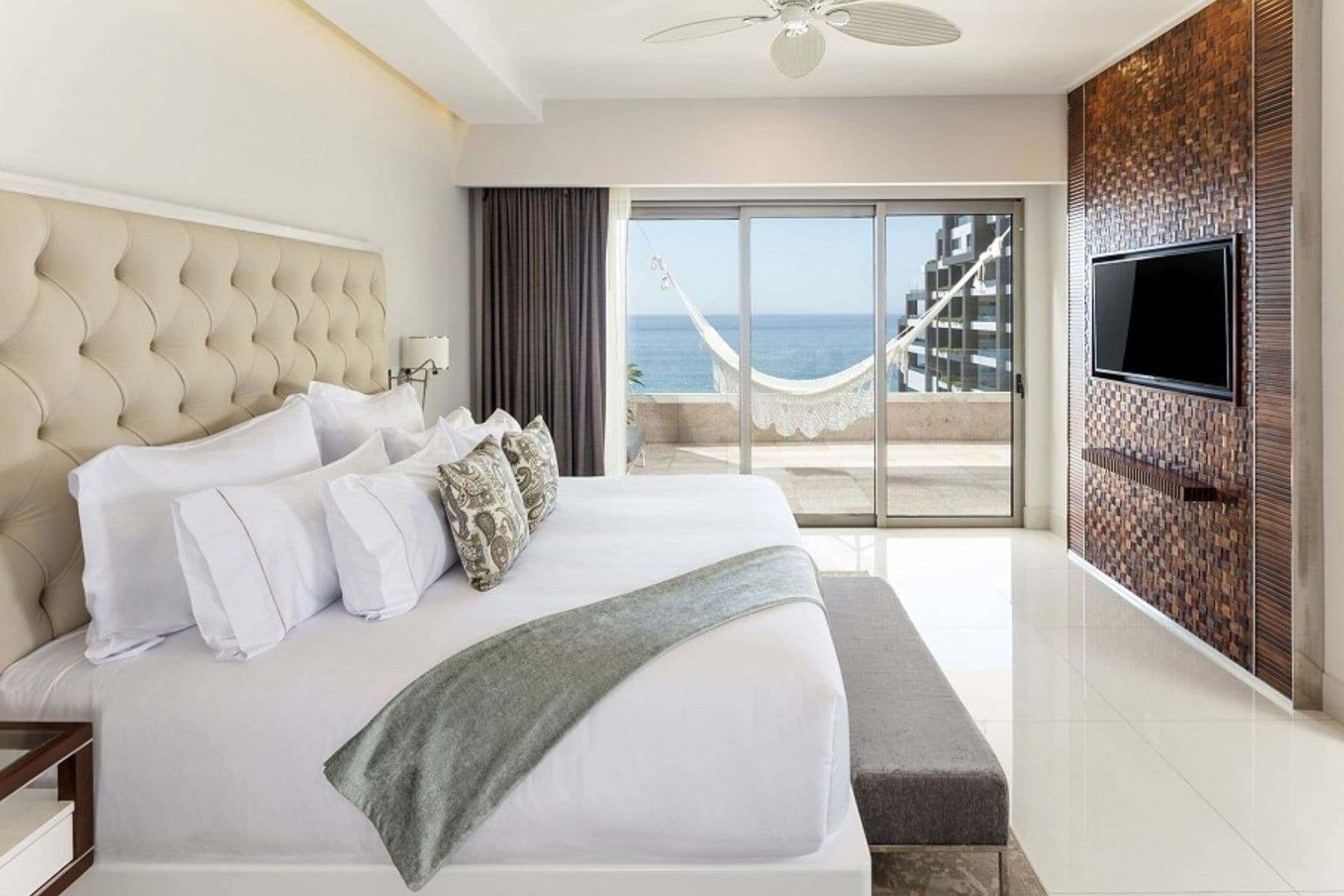 garza-blanca-resort-and-spa-los-cabos-one-bed