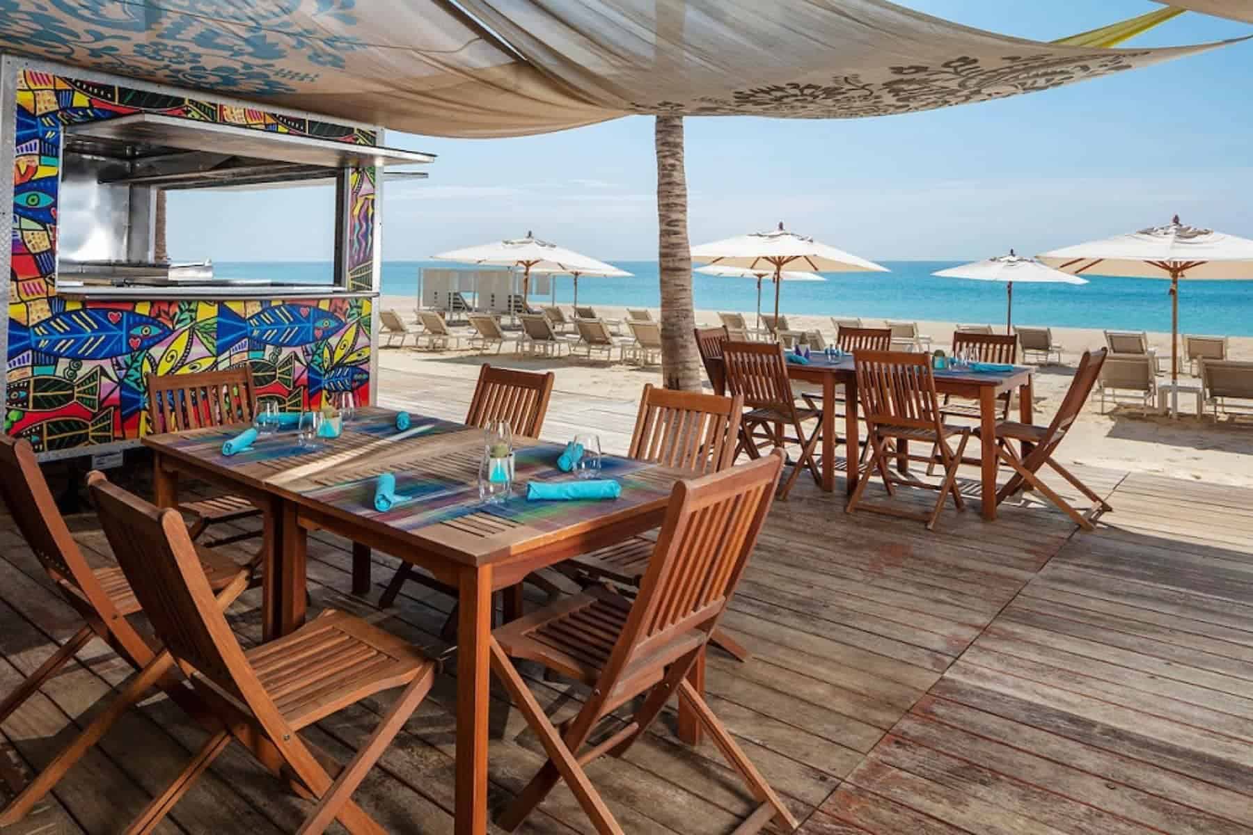 garza-blanca-resort-raw-bar