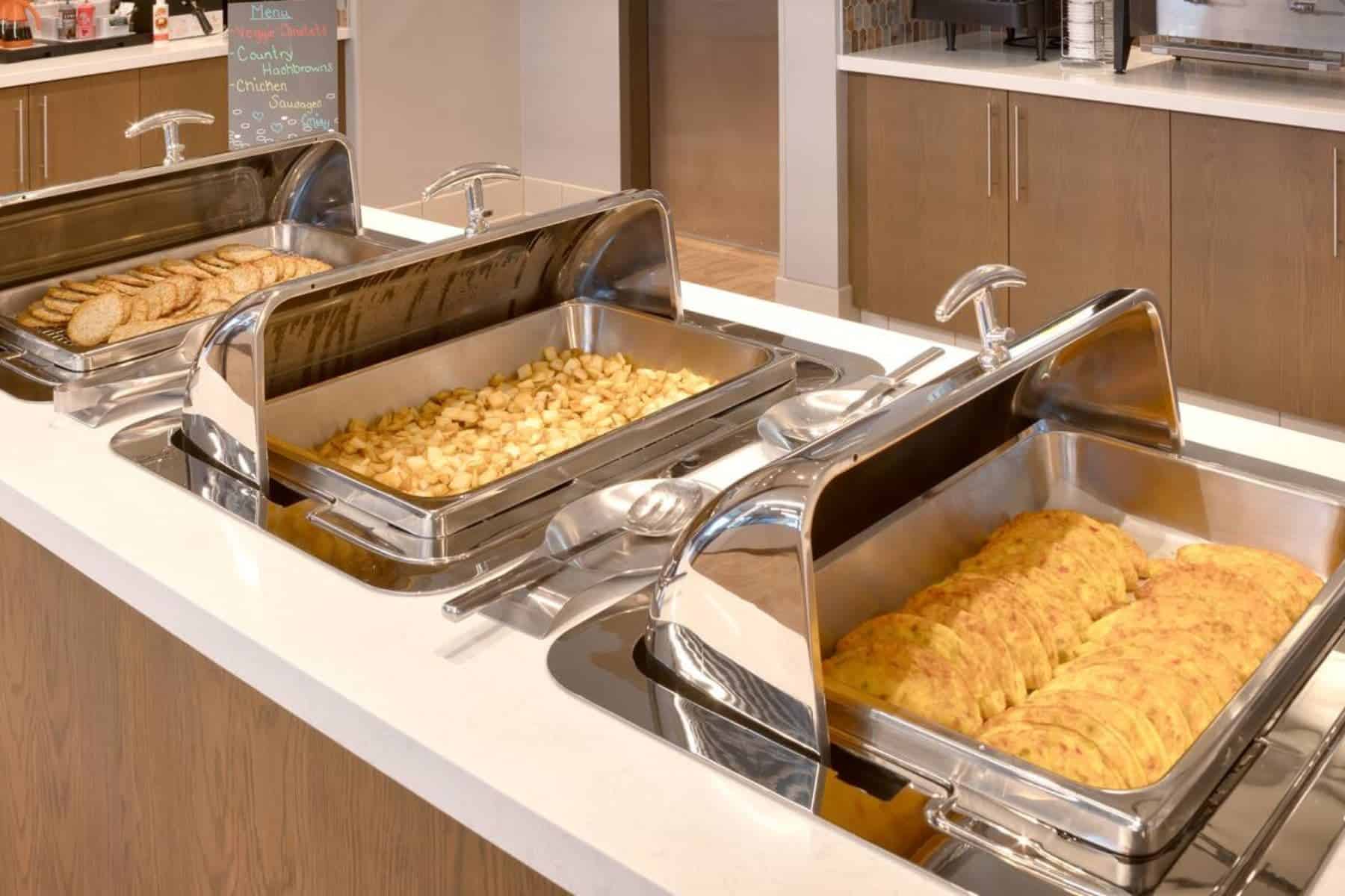 hampton-inn-and-suites-anaheim-cuisine