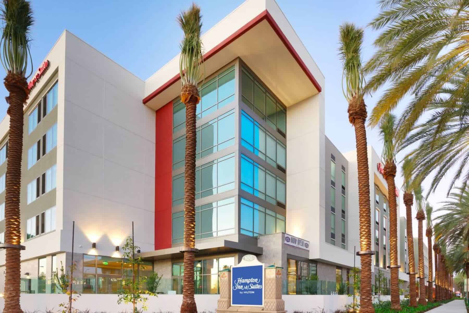 Hampton Inn & Suites Anaheim