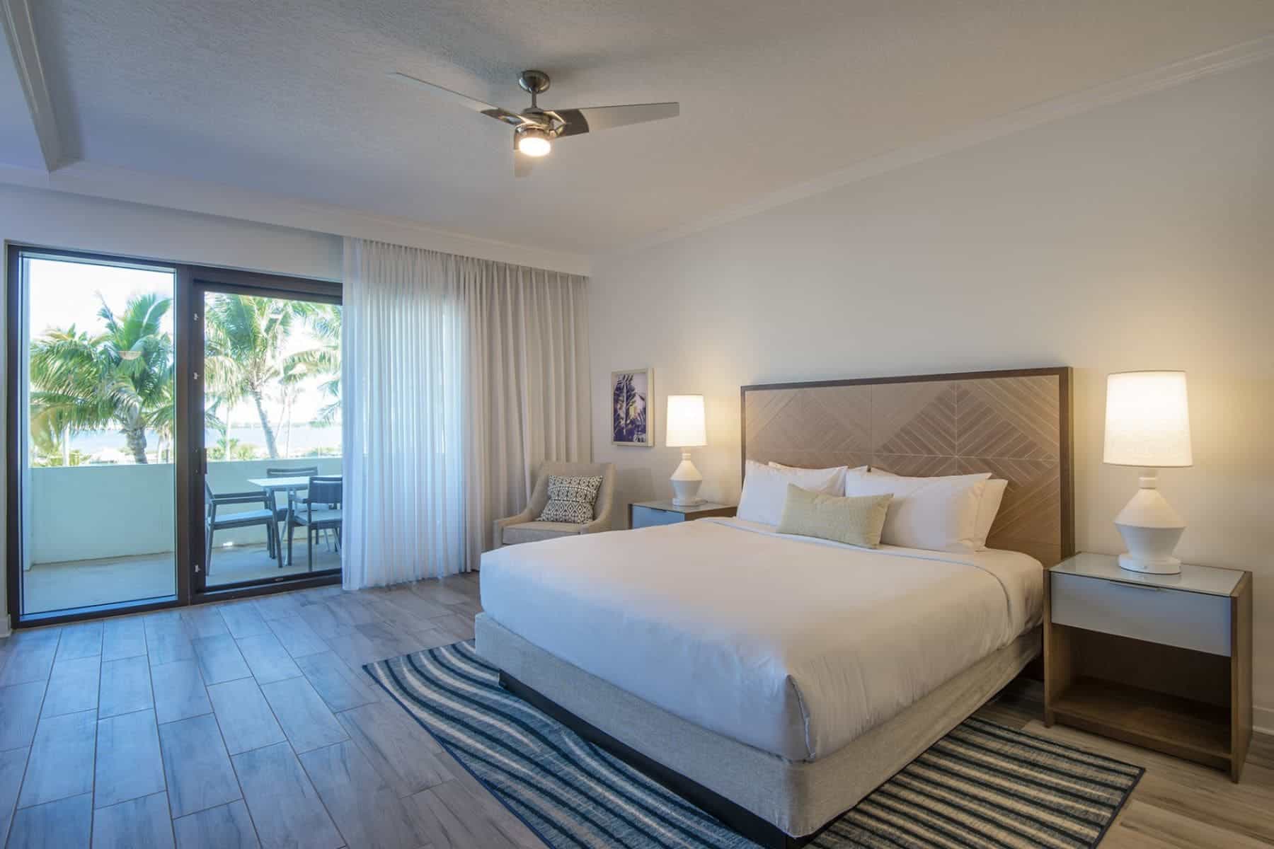 Hawks Cay Resort Infinity Bed