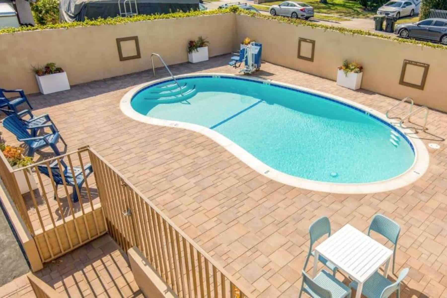 Hotel 414 Anaheim Pool