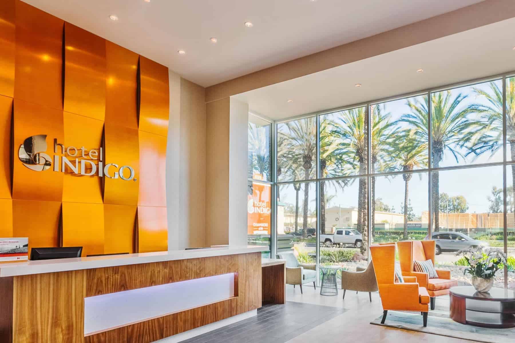 Hotel Indigo Anaheim Lobby