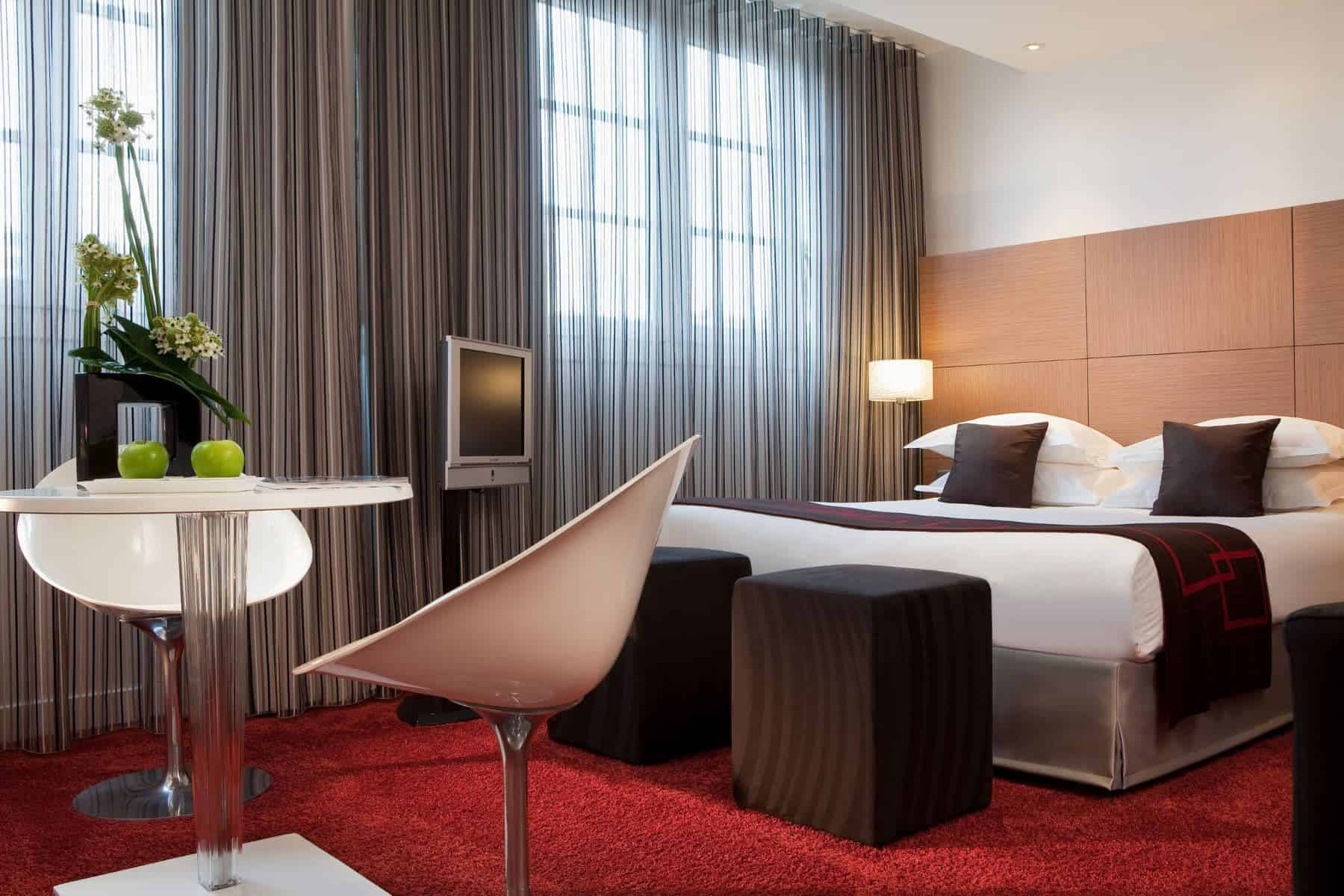 Hotel Villathena Bed