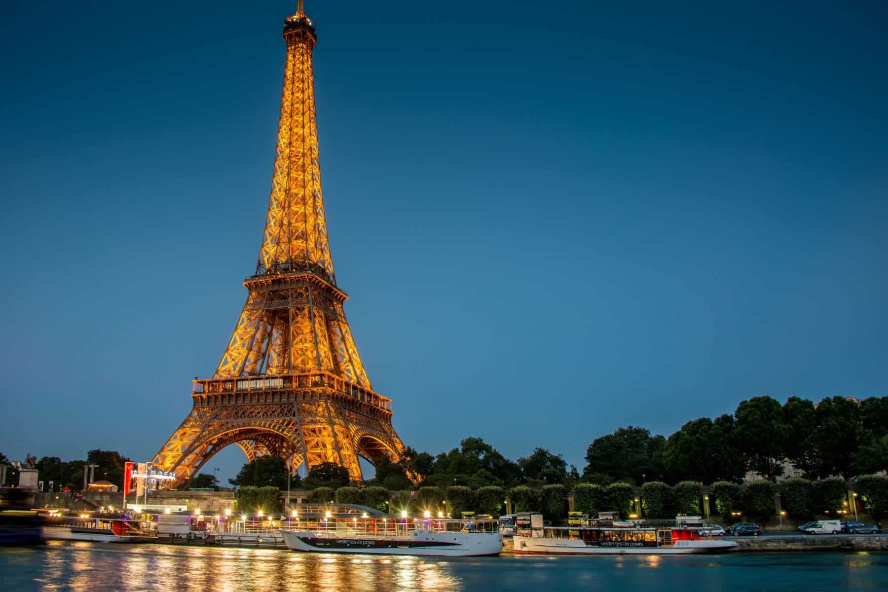 Hotels In Paris Guide Eiffel
