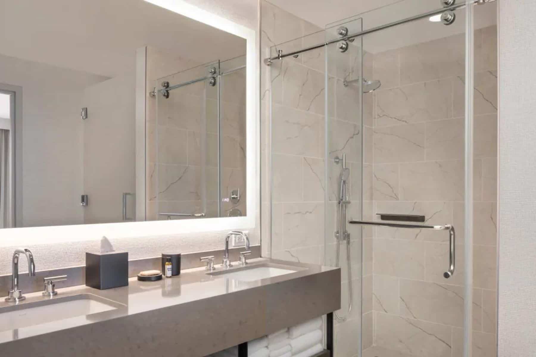 Hyatt Regency Salt Lake City Shower