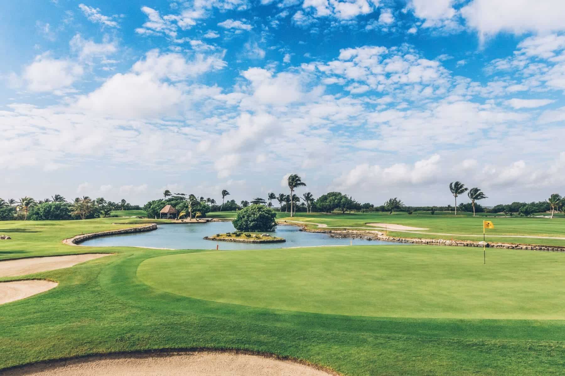 iberostar-selection-cancun-golf-course