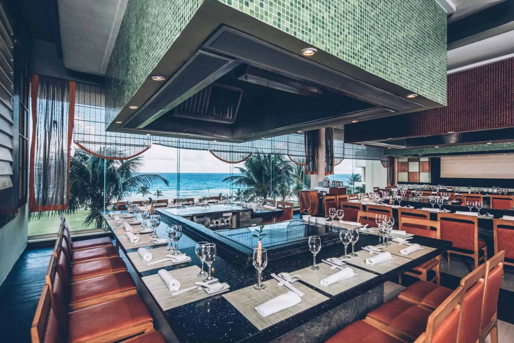 iberostar-selection-cancun-table