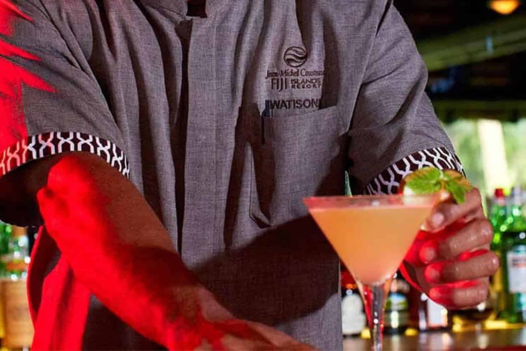 jean-michel-cousteau-resort-cocktails