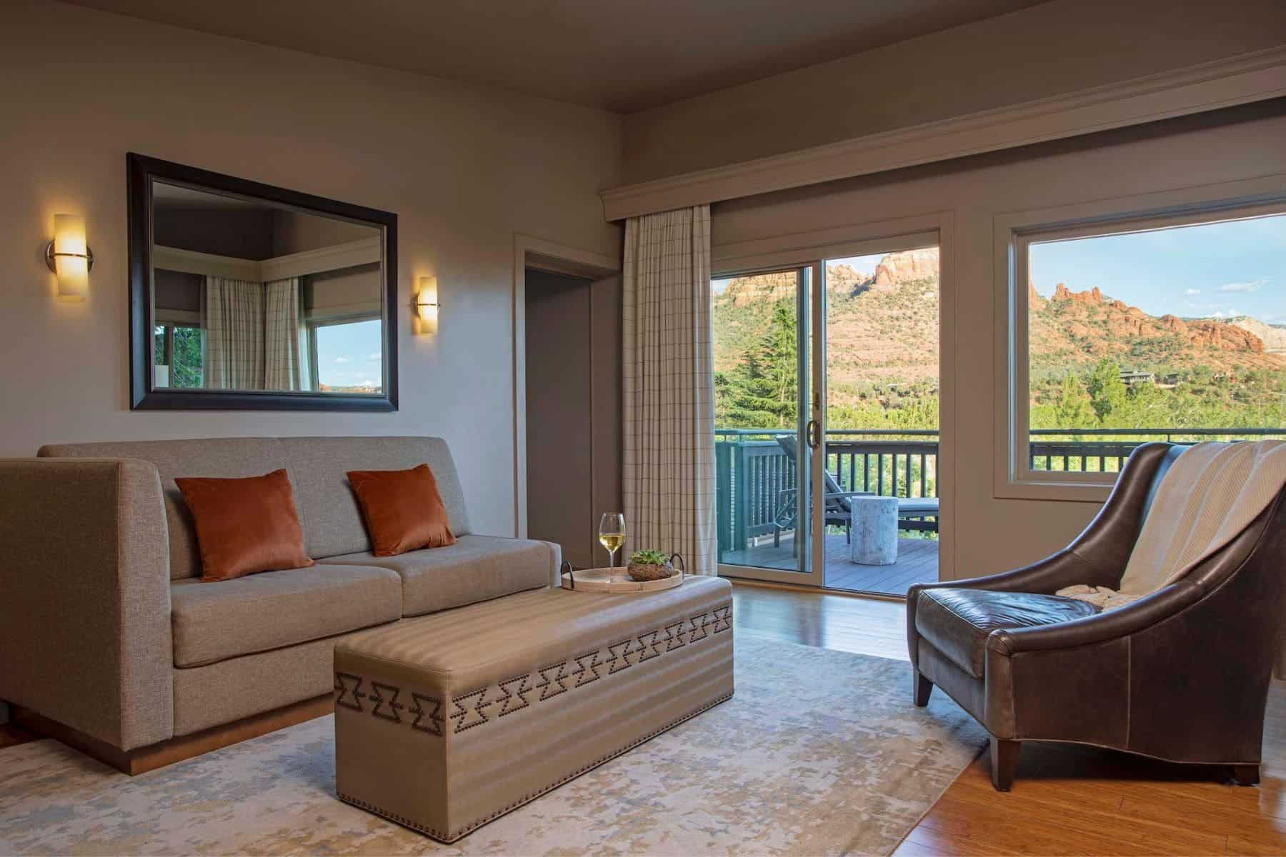 L Auberge De Sedona Sofa
