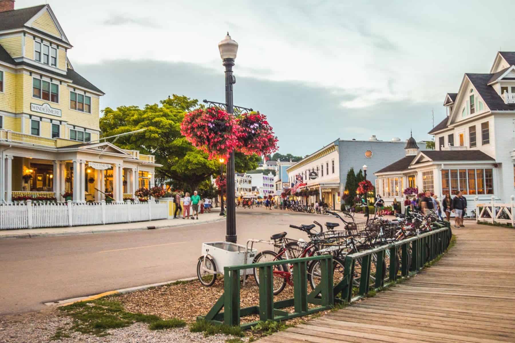 Lake View Hotel Bikes