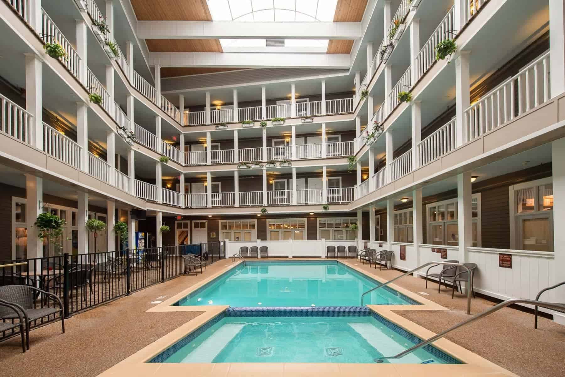 Lake View Hotel Pool