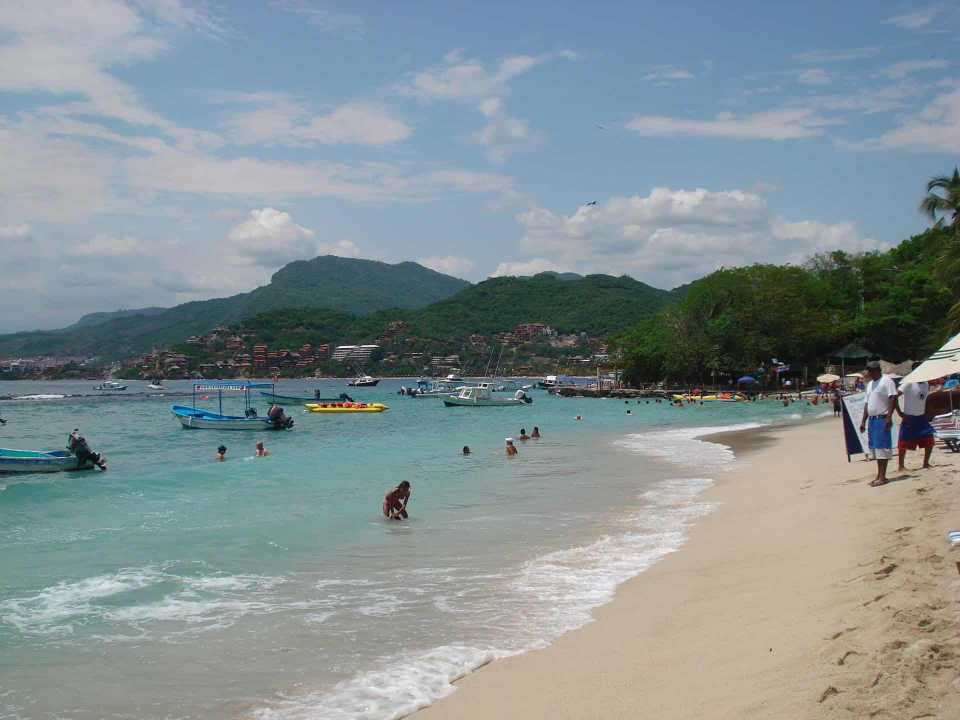 Playa Las Gatas, Zihuatanejo, Guerrero