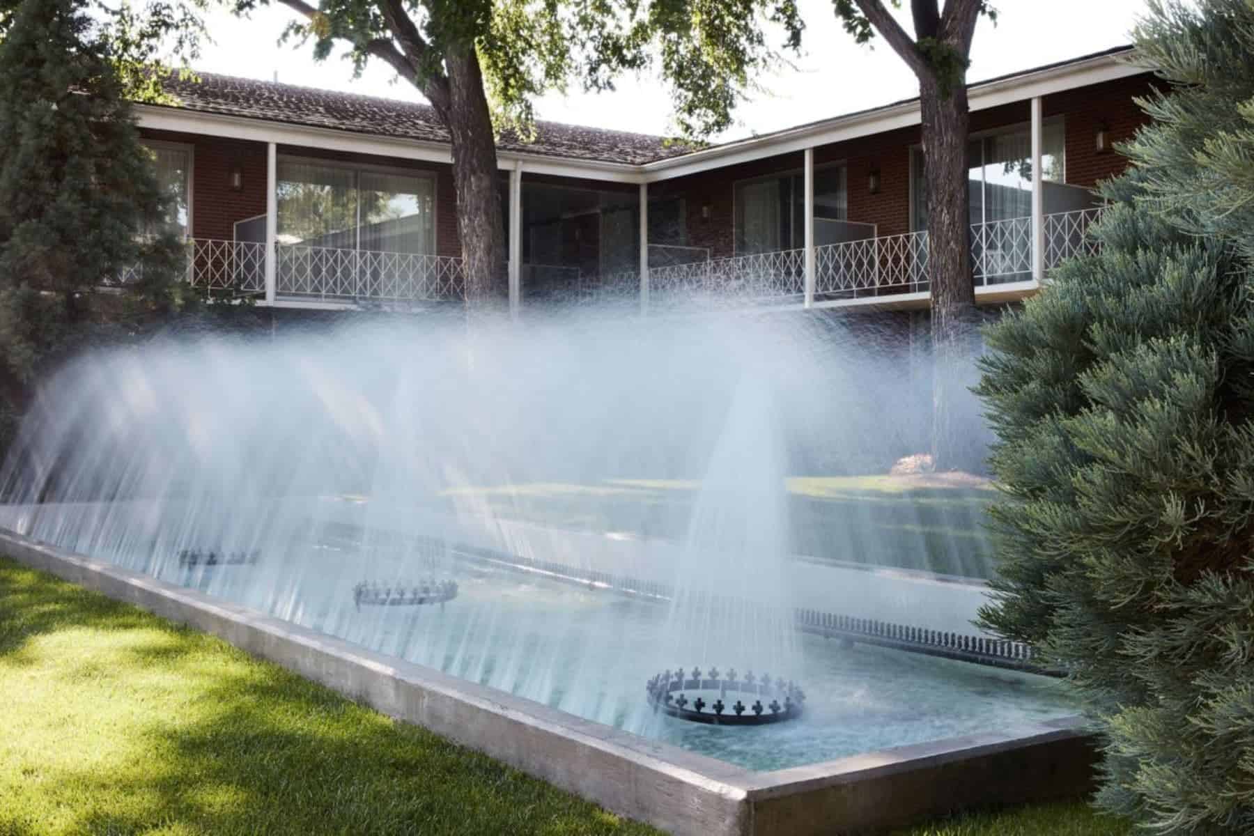 Little America Hotel Fountain