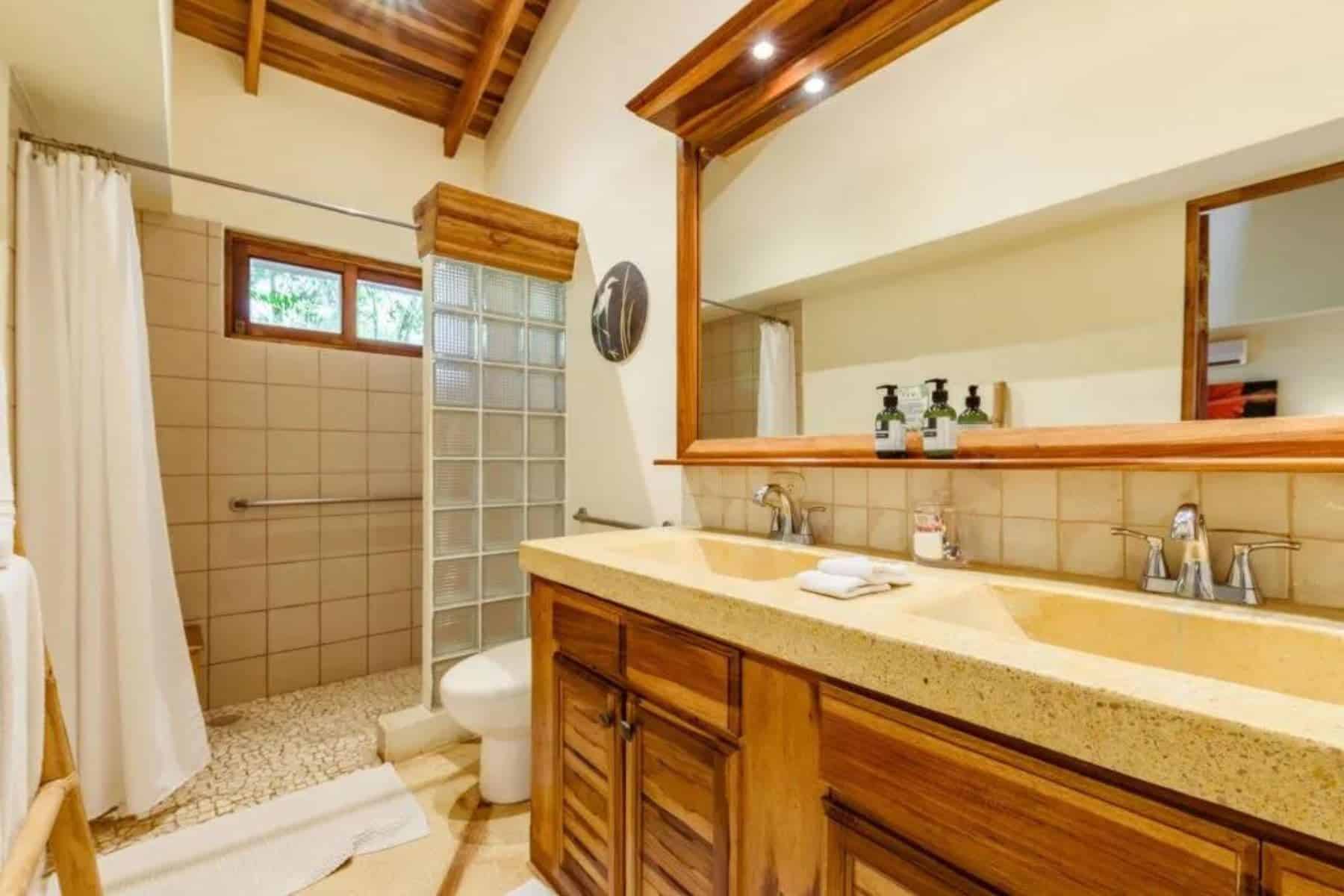 Los Altos De Eros Boutique Hotel And Spa Bathroom