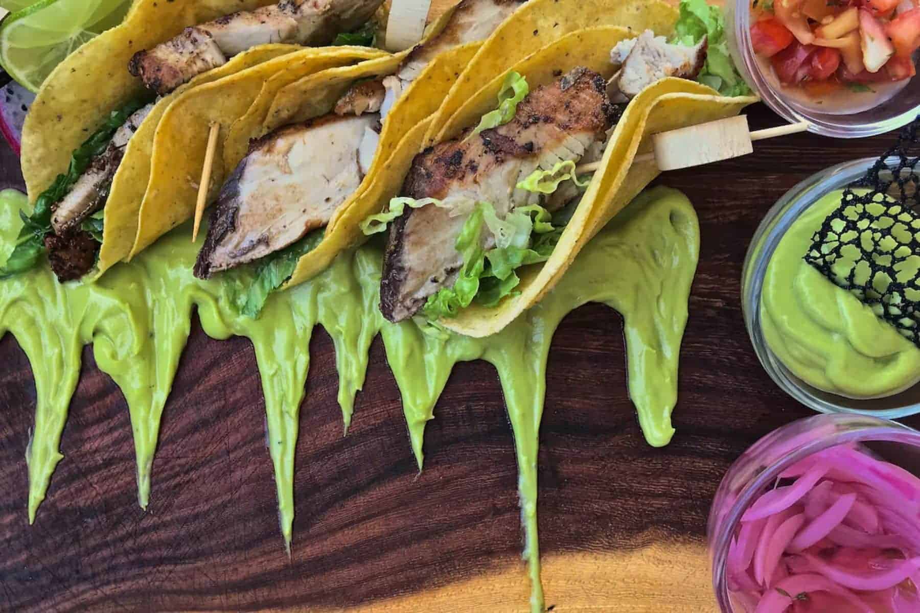 mahogany-bay-resort-and-beach-club-curio-collection-by-hilton-food