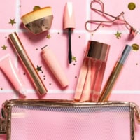 Can You Bring Makeup On A Plane?