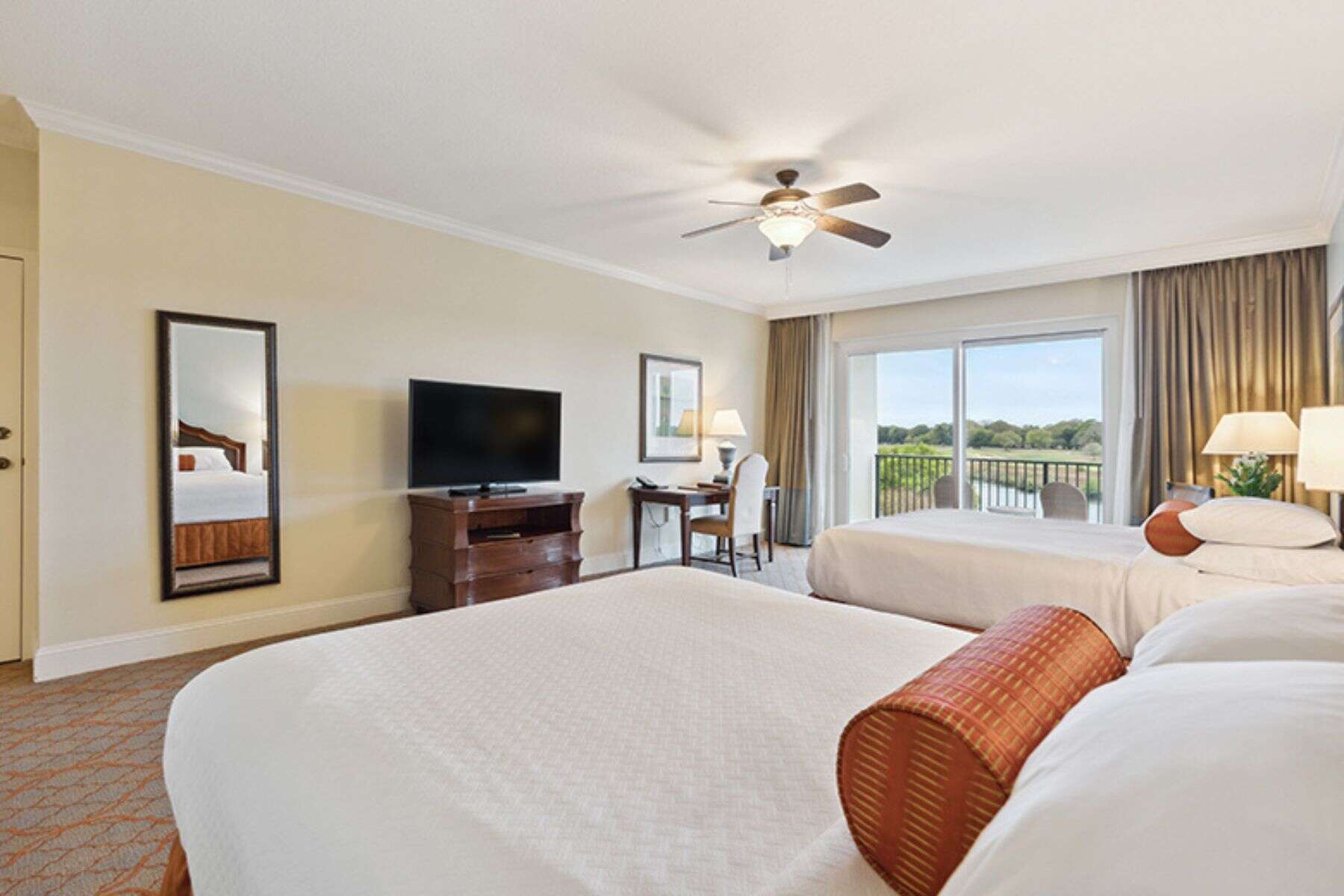 Marina Inn At Grande Dunes Room