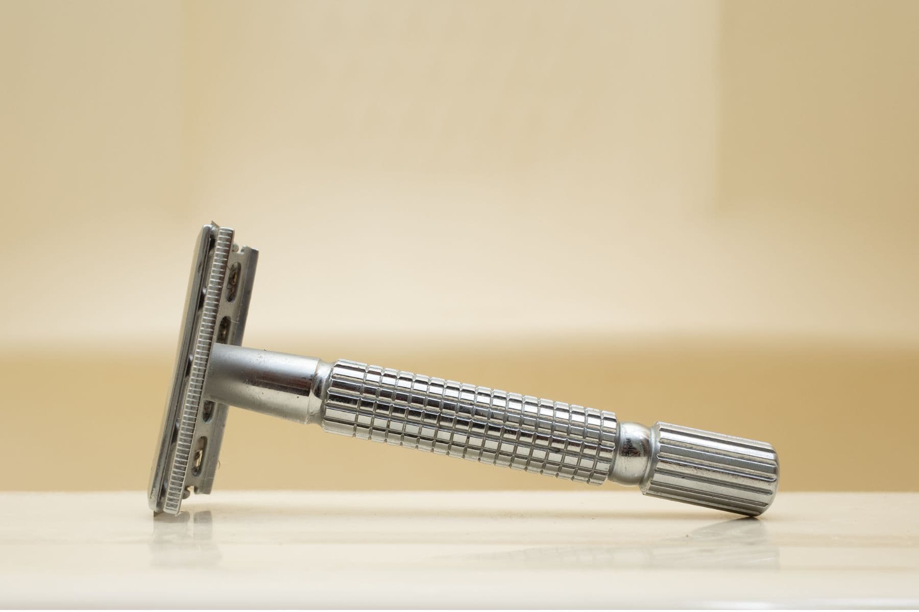 Metallic Razor