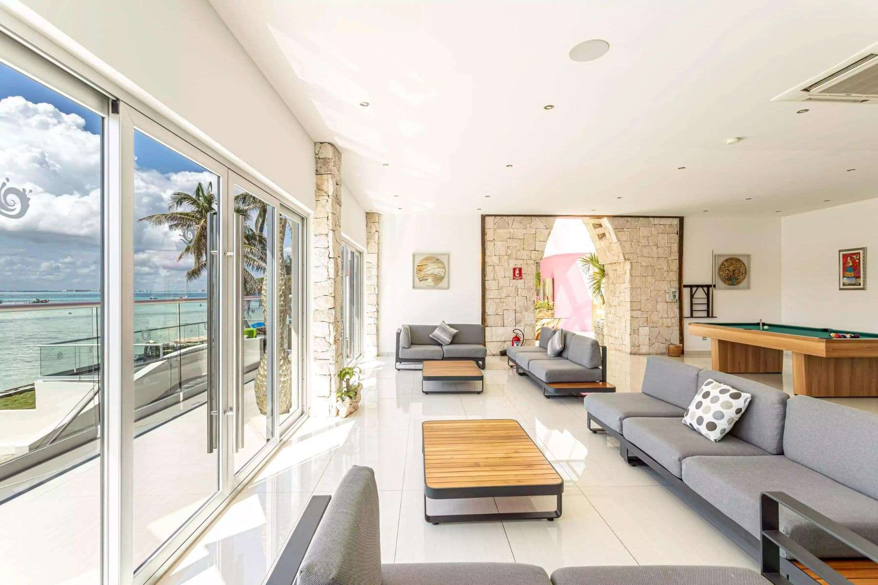 mia-reef-isla-mujeres-coffee