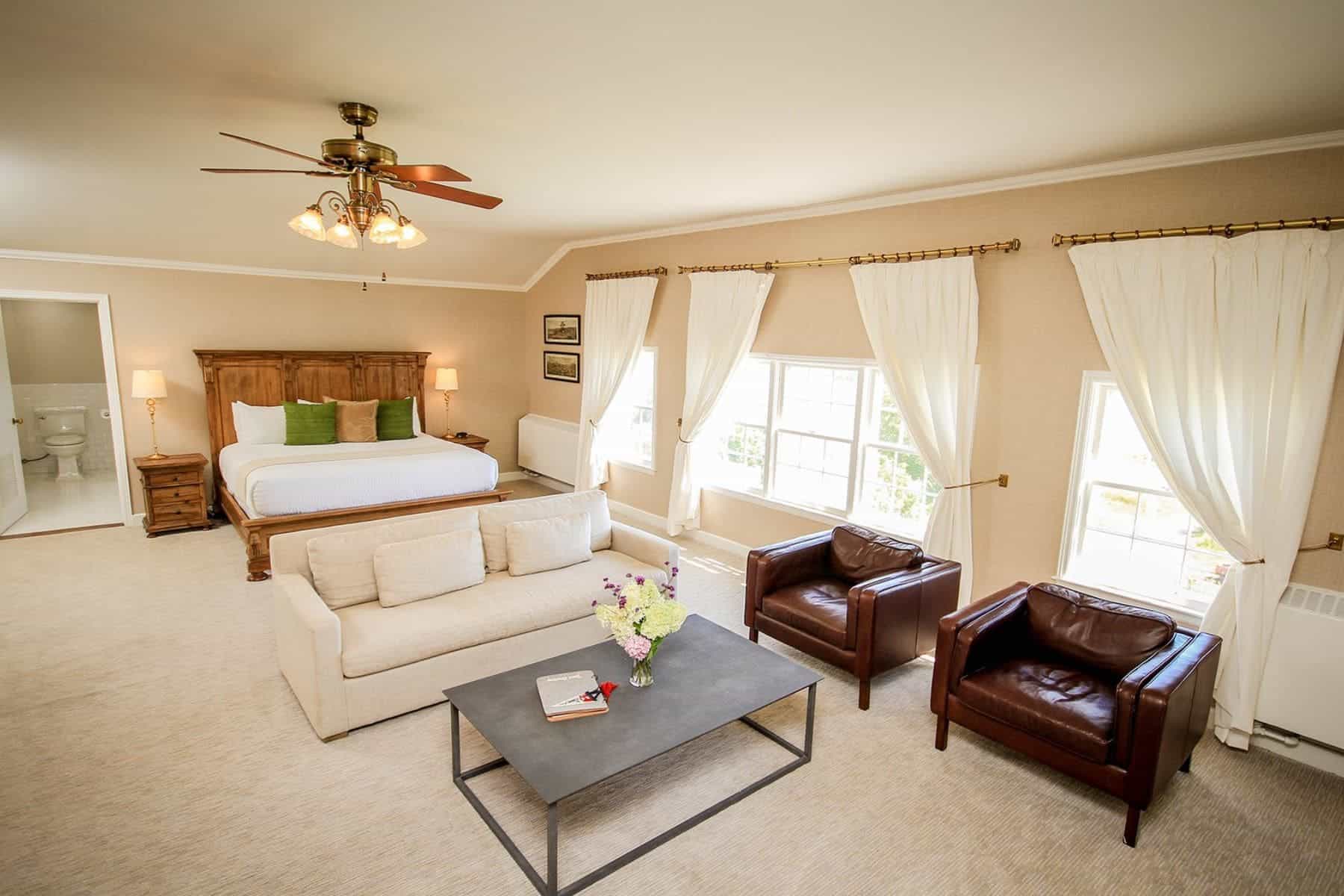 mission-point-resort-full-room