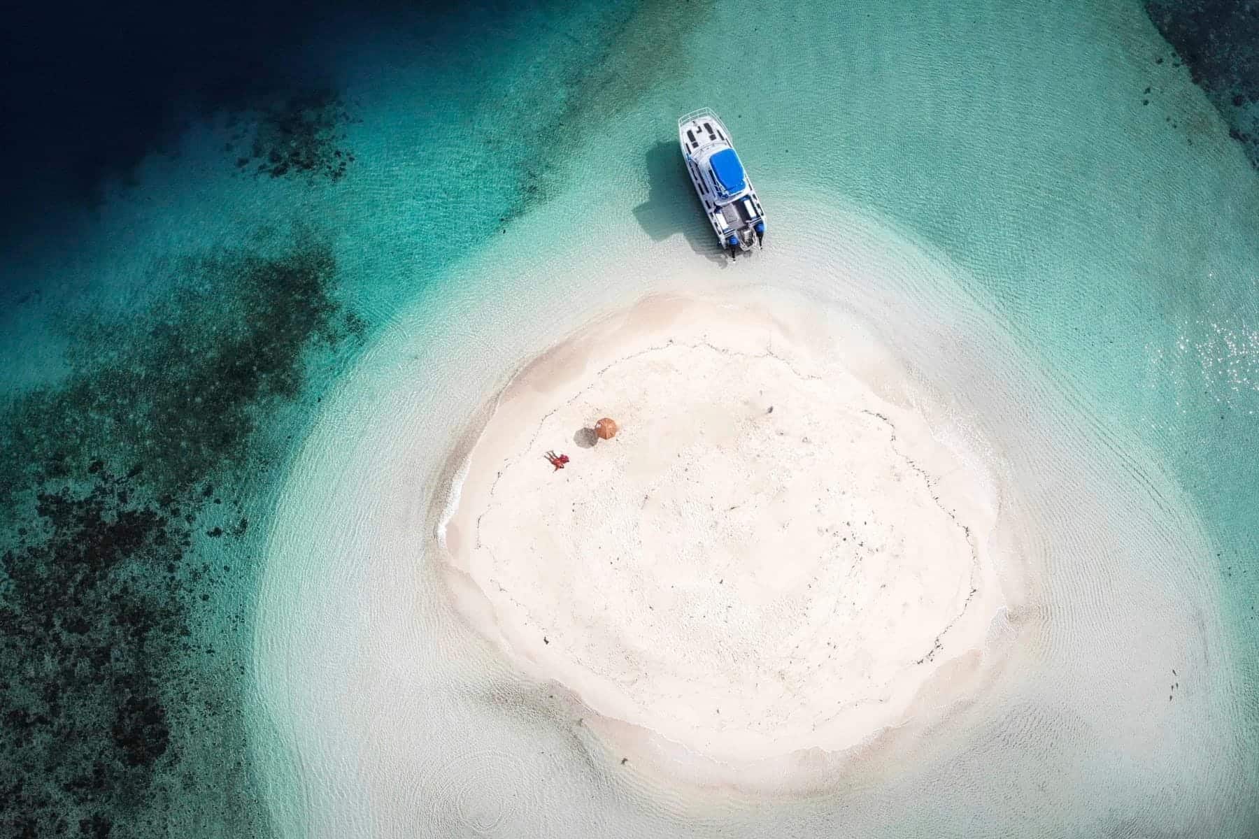 namale-the-fiji-islands-resort-and-spa-sand