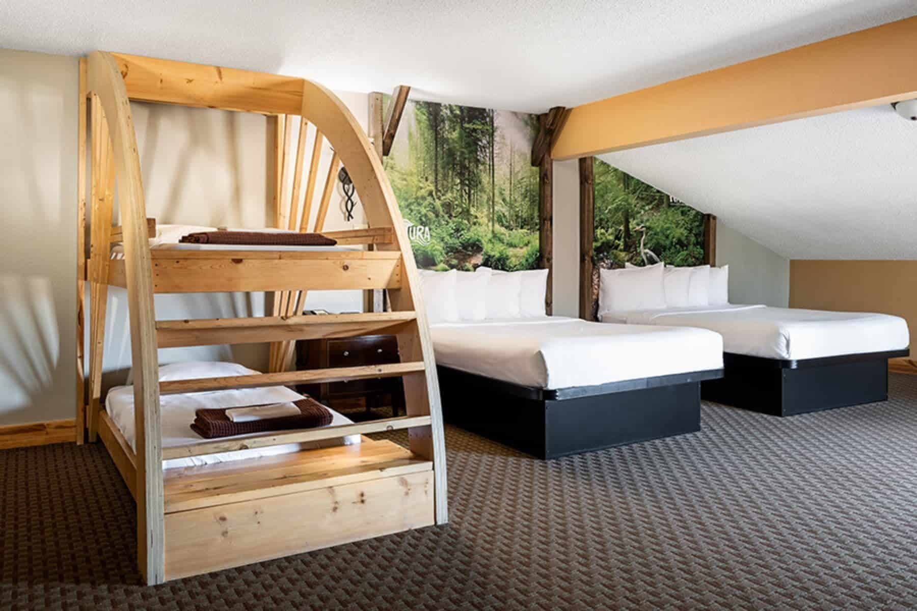 natura-treescape-resort-bed-room