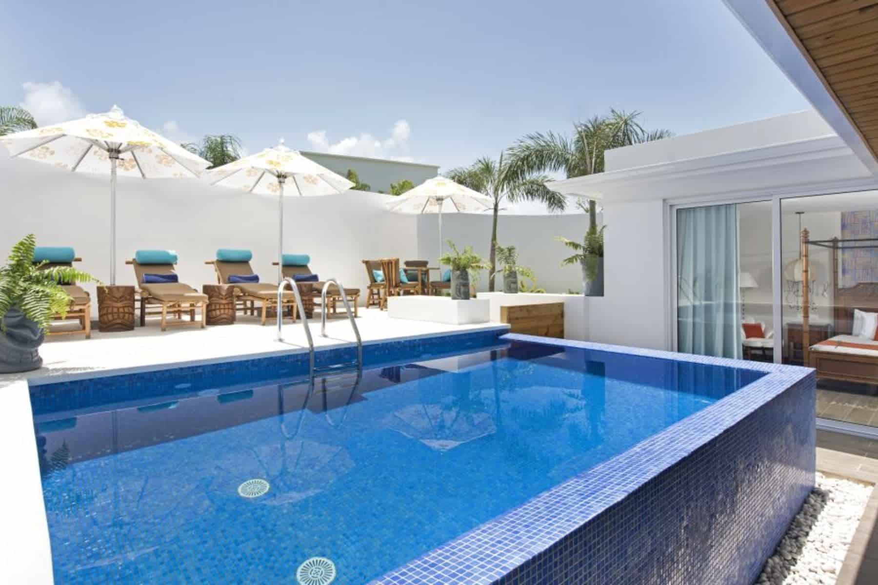 Nickelodeon Pineapple Villa Pool