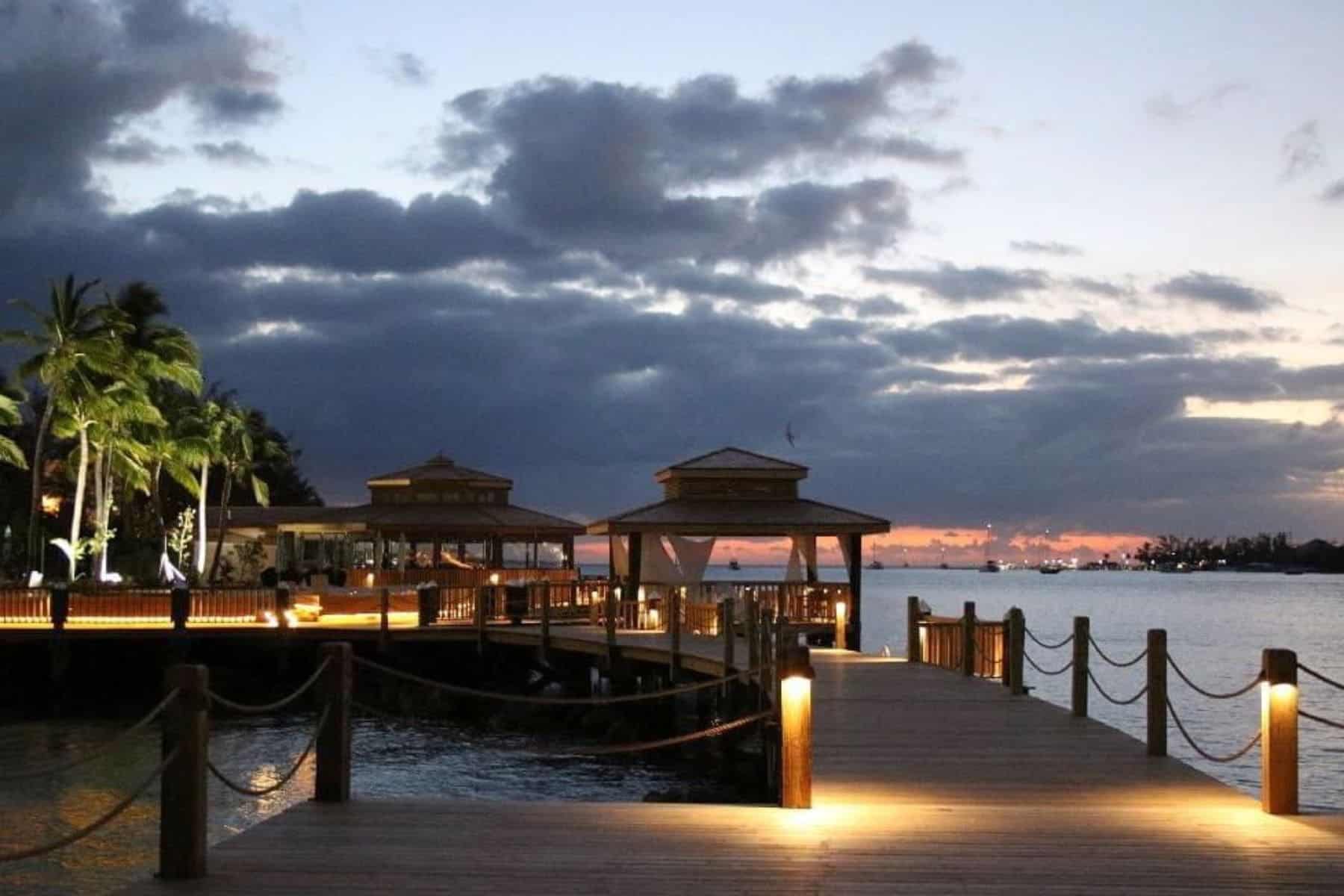 night view at warwick paradiseisland