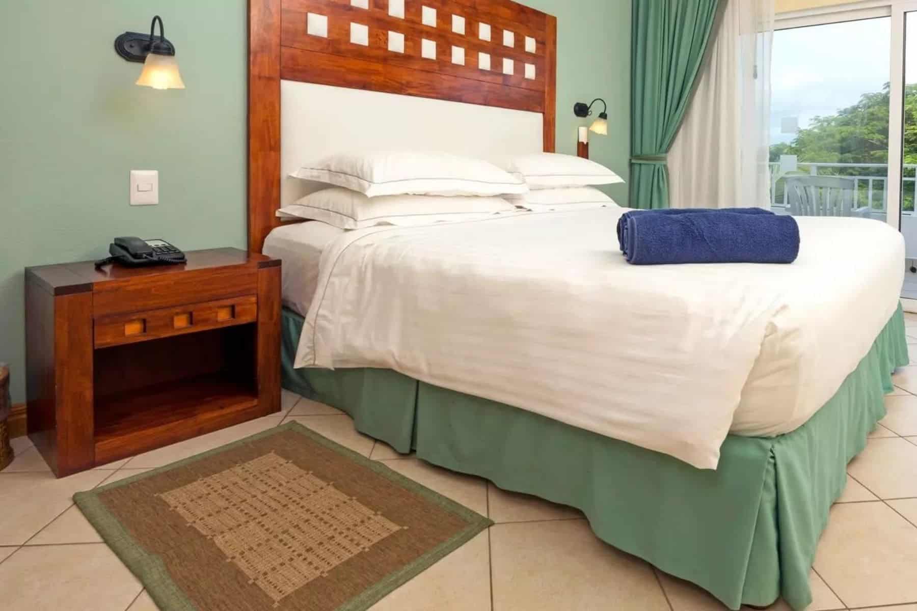 occidental-tamarindo-one-bed