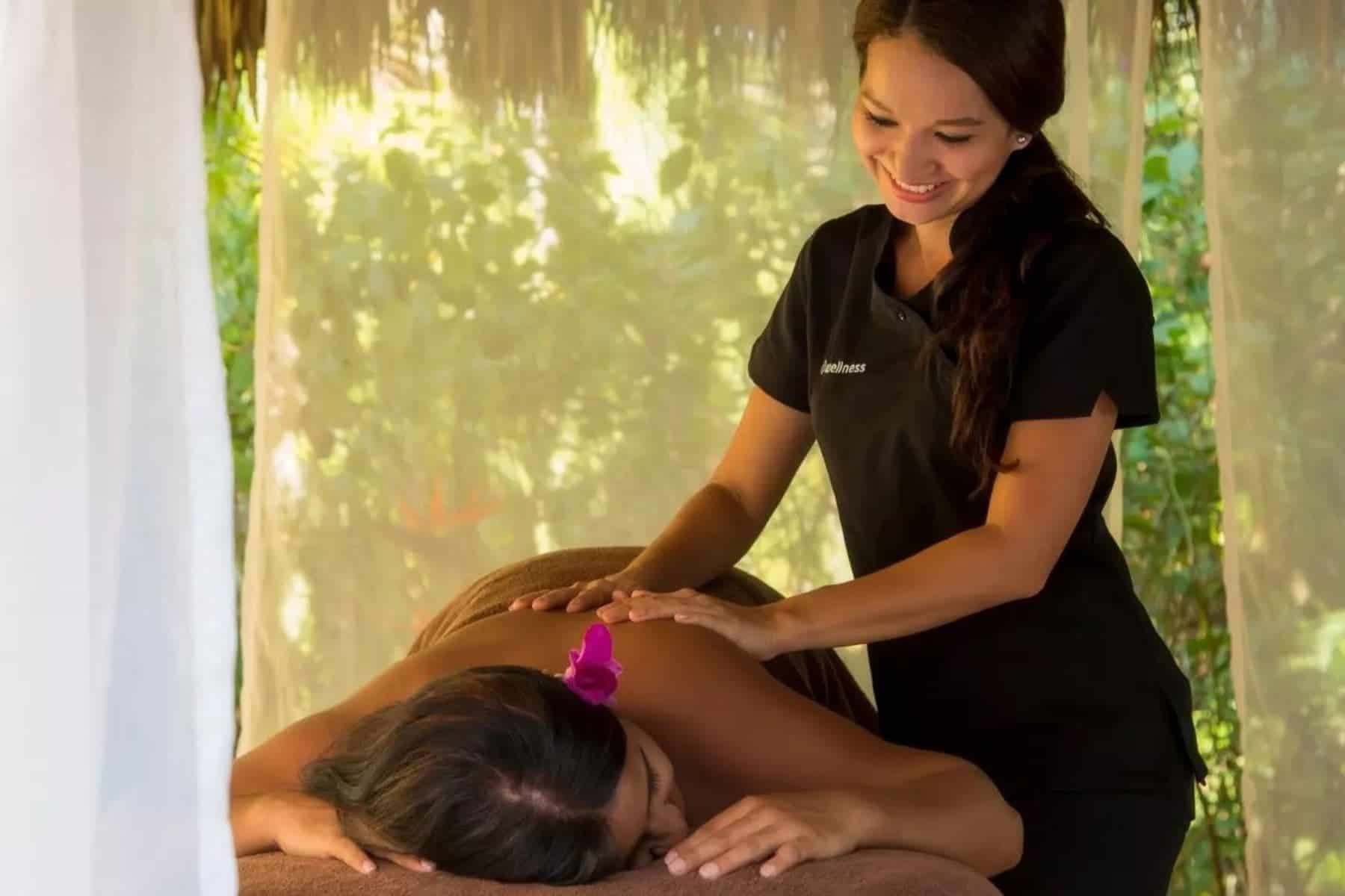 occidental-tamarindo-spa-massage