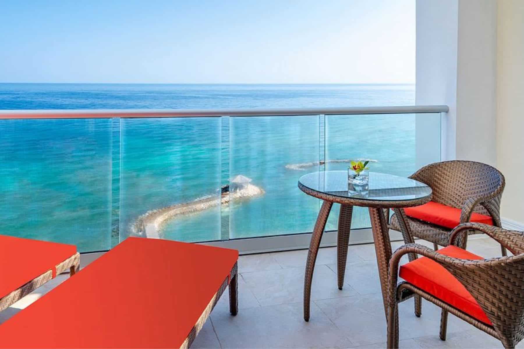 Oceanfront Junior Suite View