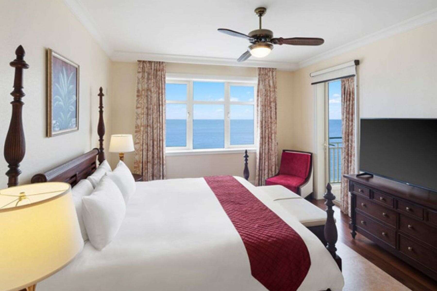 One Bedroom Grande Luxe Oceanfront Suite