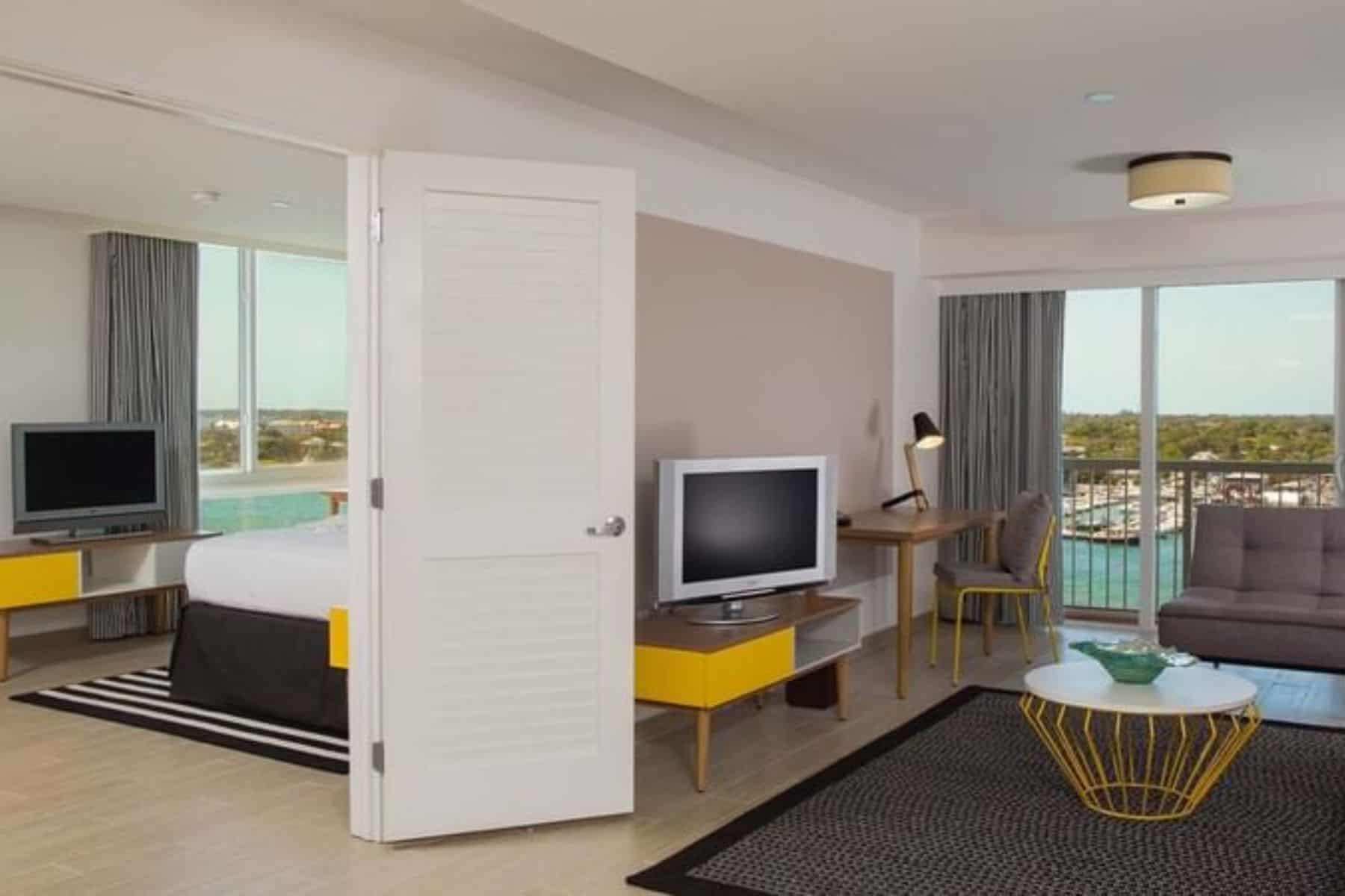 One Bedroom Harbourfront Suite