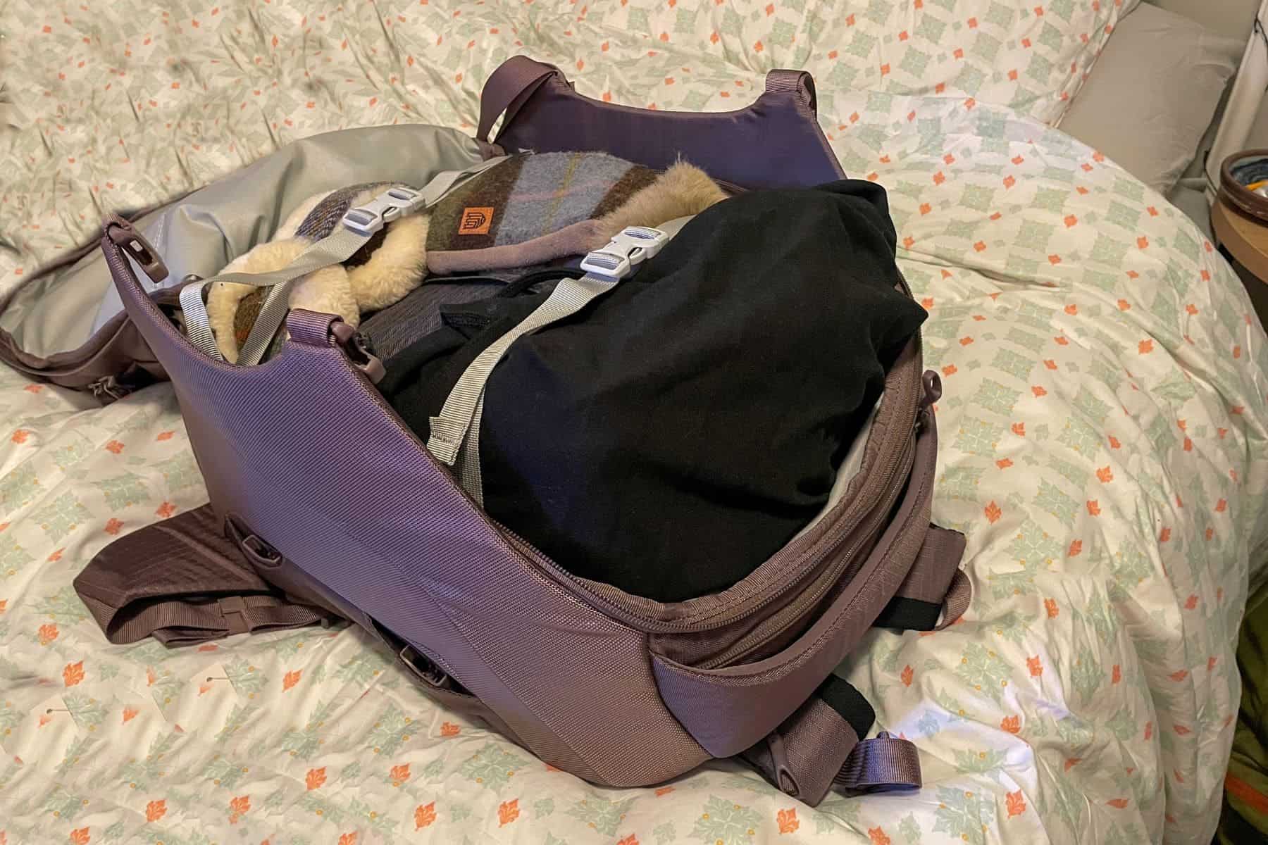 osprey-sojourn-porter-travel-backpack-main-compartment