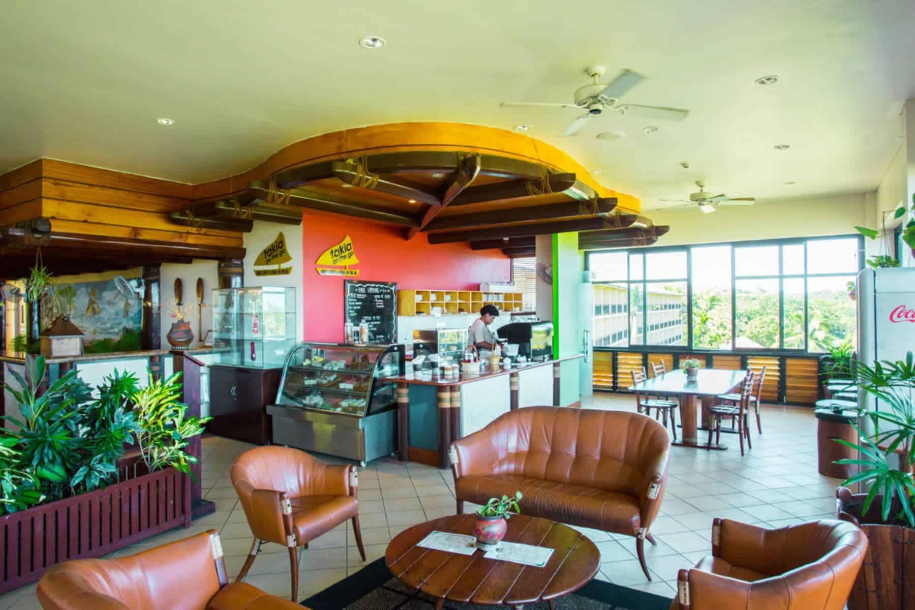 outrigger-fiji-beach-resort-takia