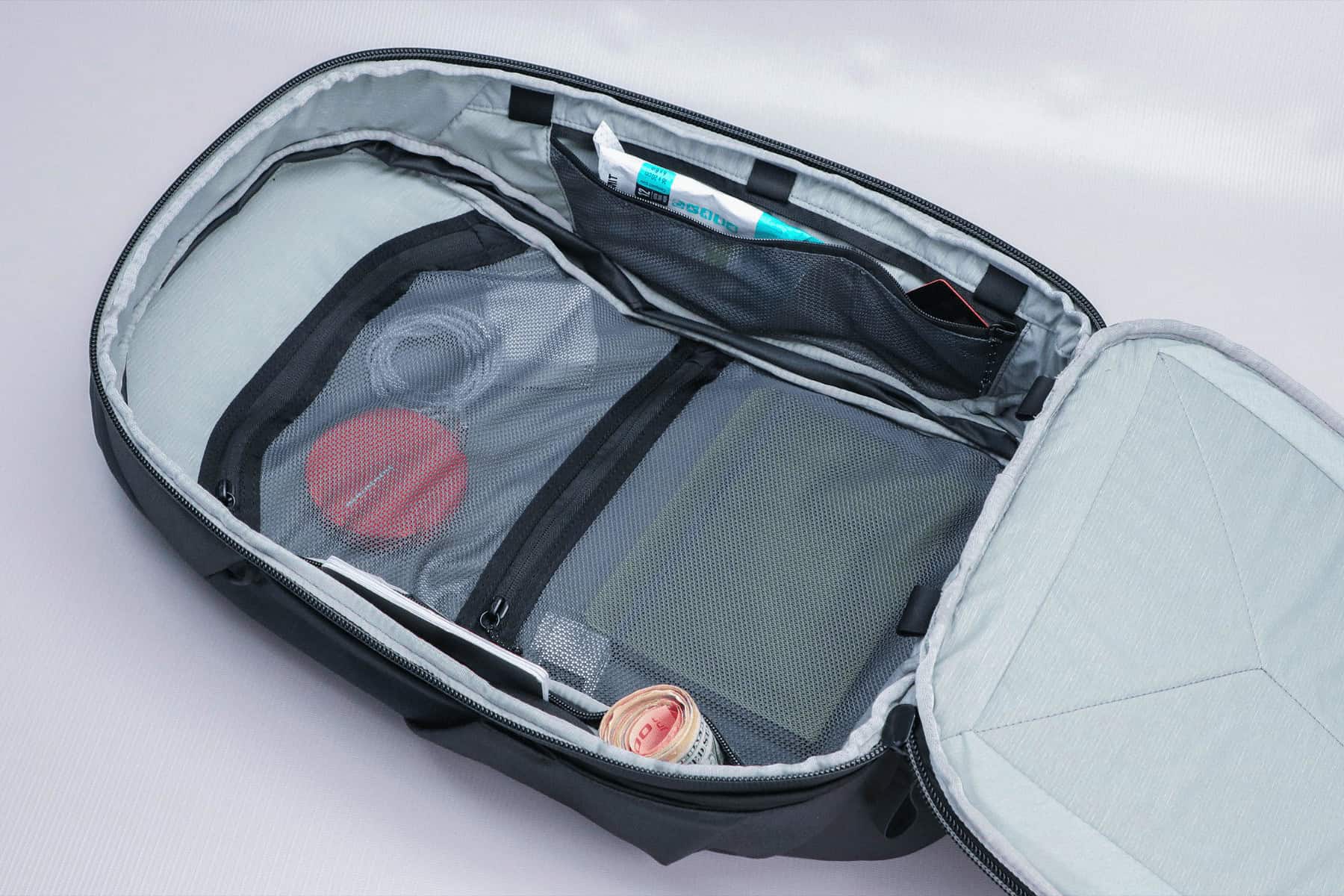 peak-design-30l-main-compartment-two