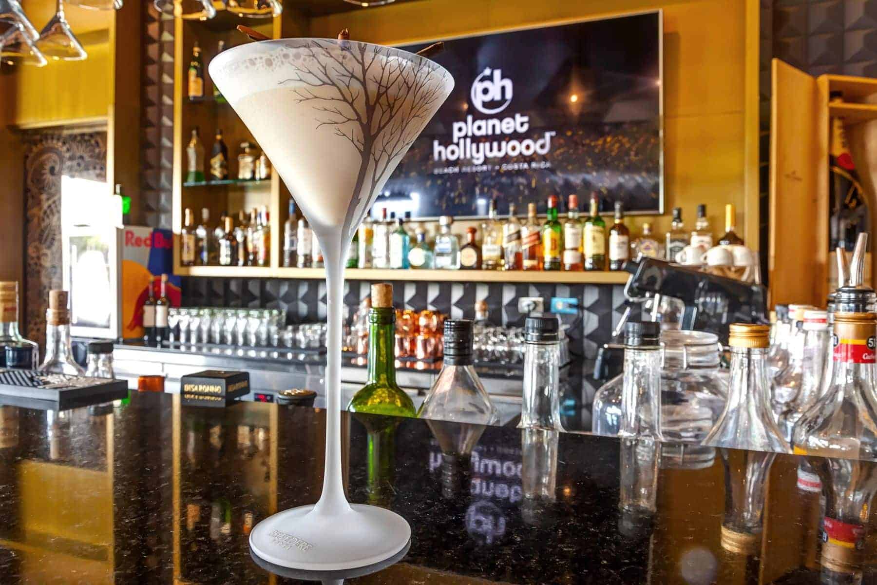 planet-hollywood-costa-rica-bar