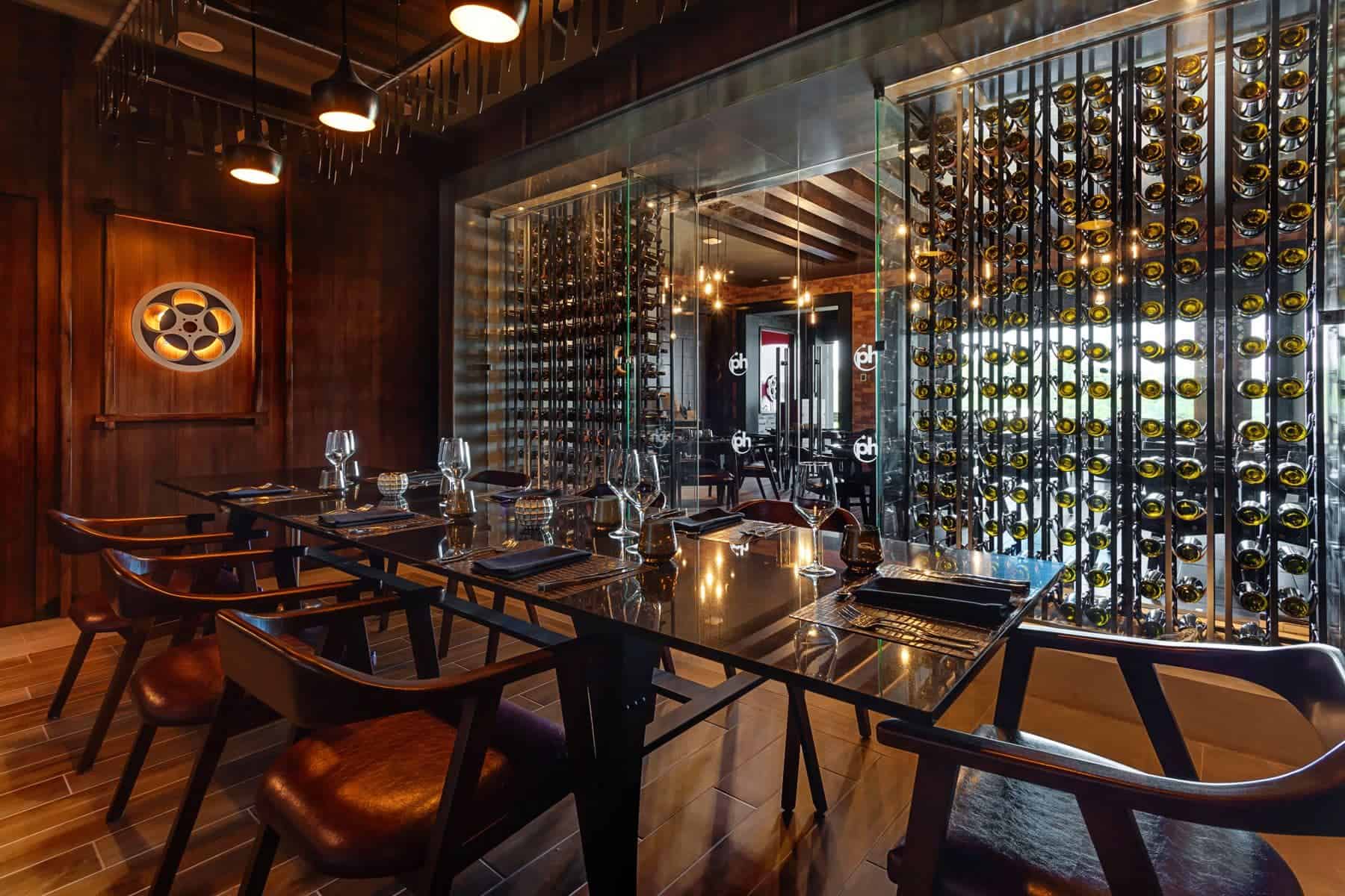 planet-hollywood-costa-rica-sunset-strip