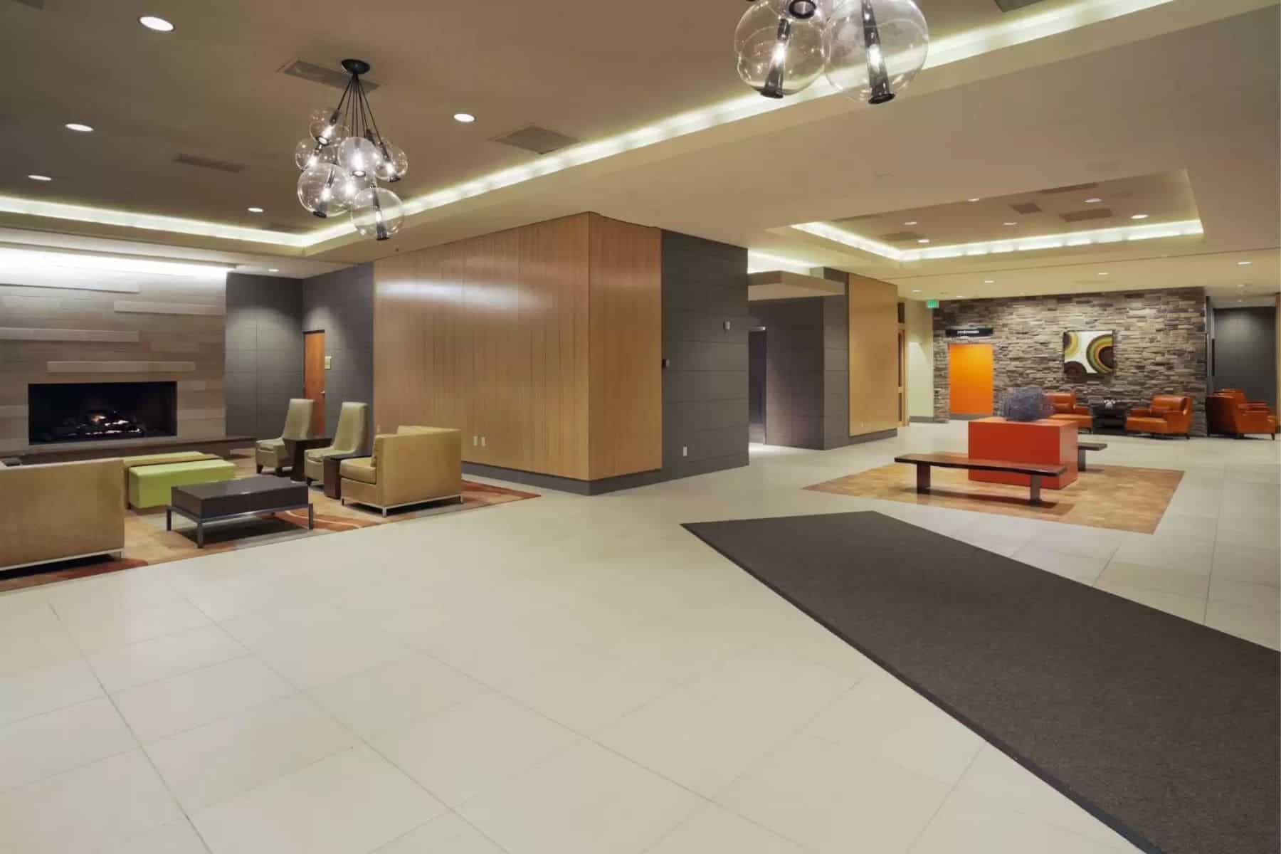 Radisson Hotel Downtown Salt