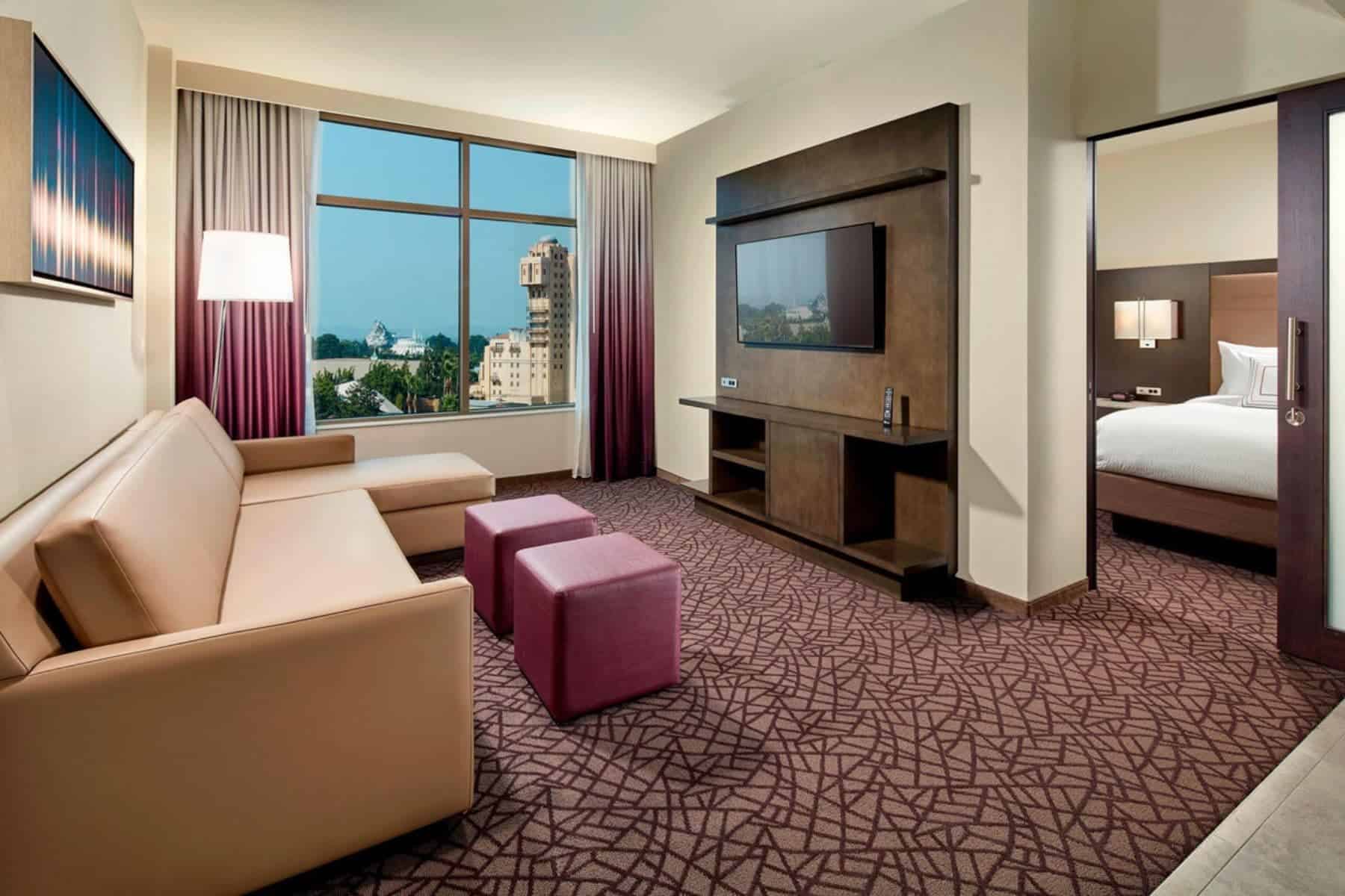 residence-inn-by-marriott-anaheim-livingroom