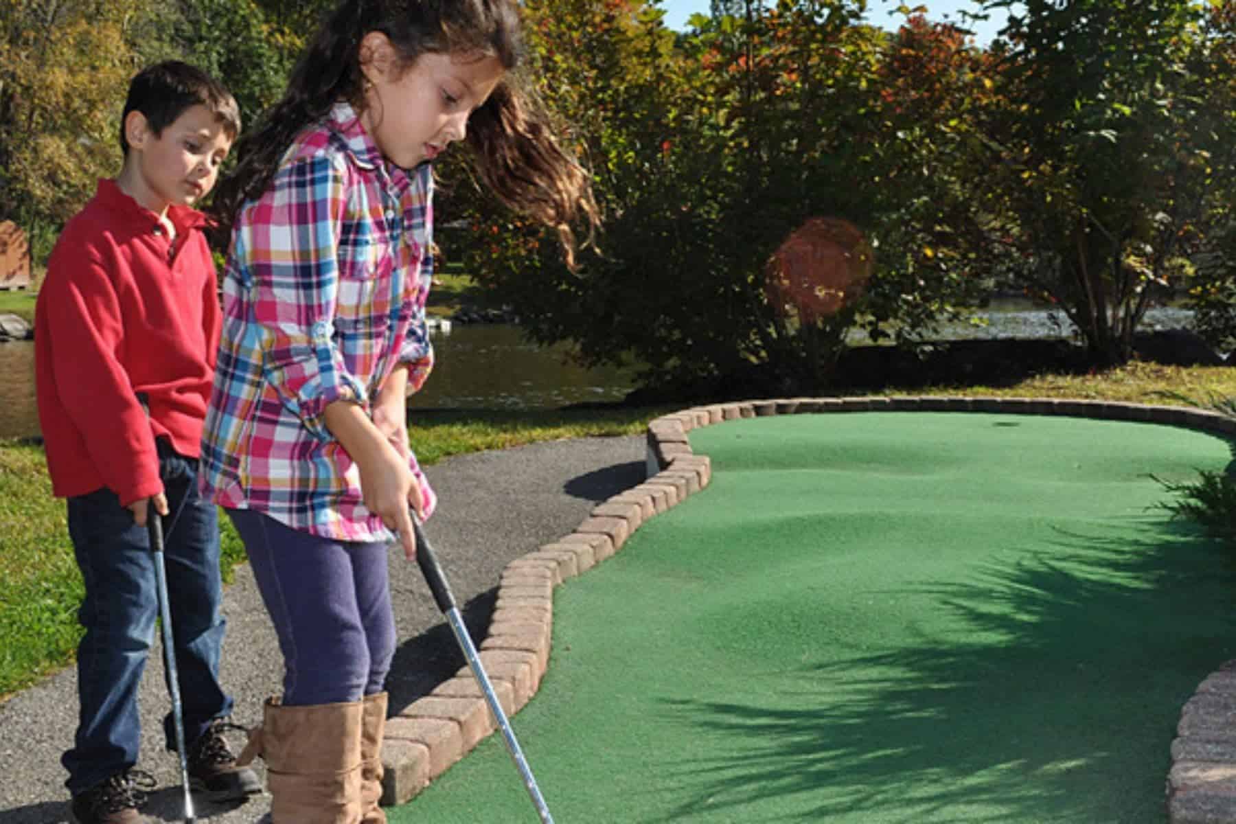 rocking-horse-ranch-highland-ny-mini-golf