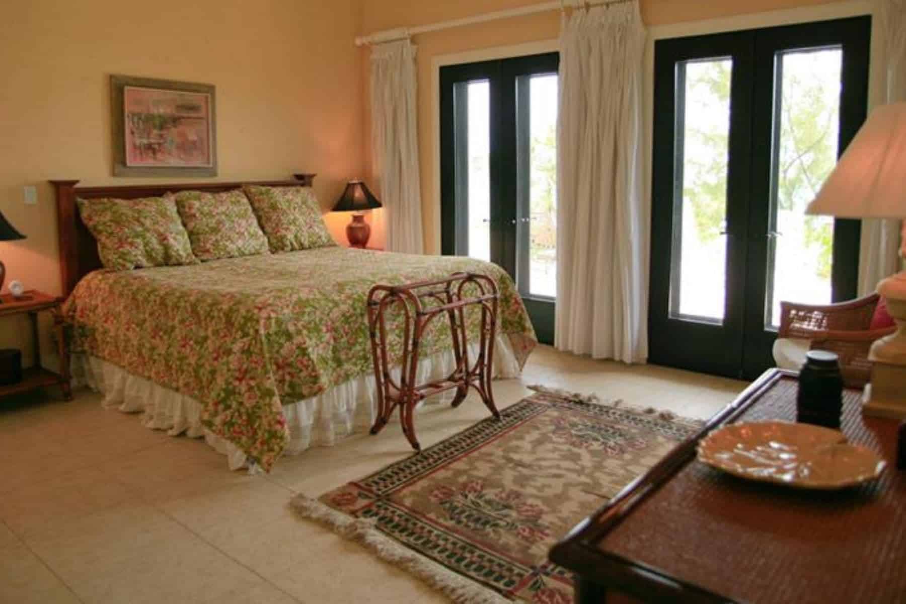 Romantic One Bedroom Villa